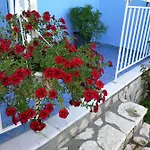 Apartament Blue White House Kalamítsi