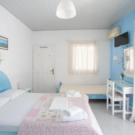 Blue White House * Kalamitsi (Lefkada)