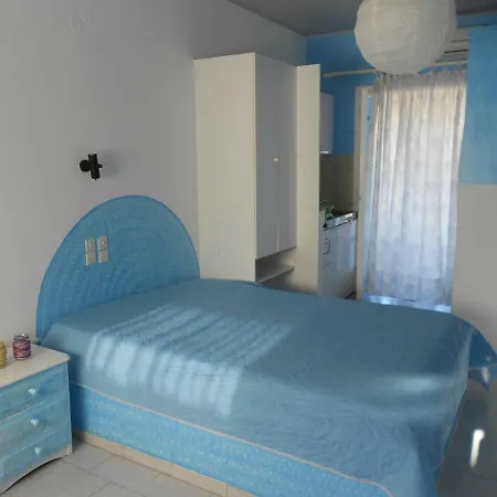 Apartamento Blue White House Kalamítsi
